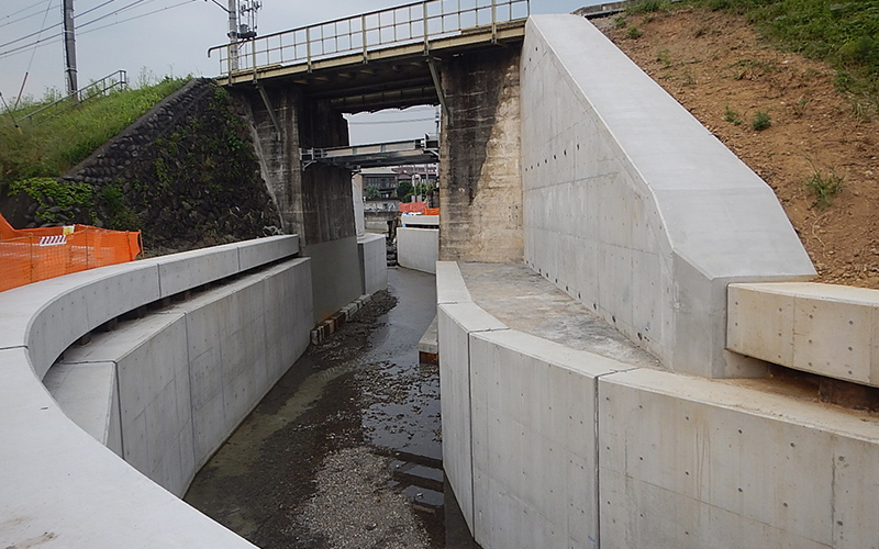 第四小籔川橋梁改修工事