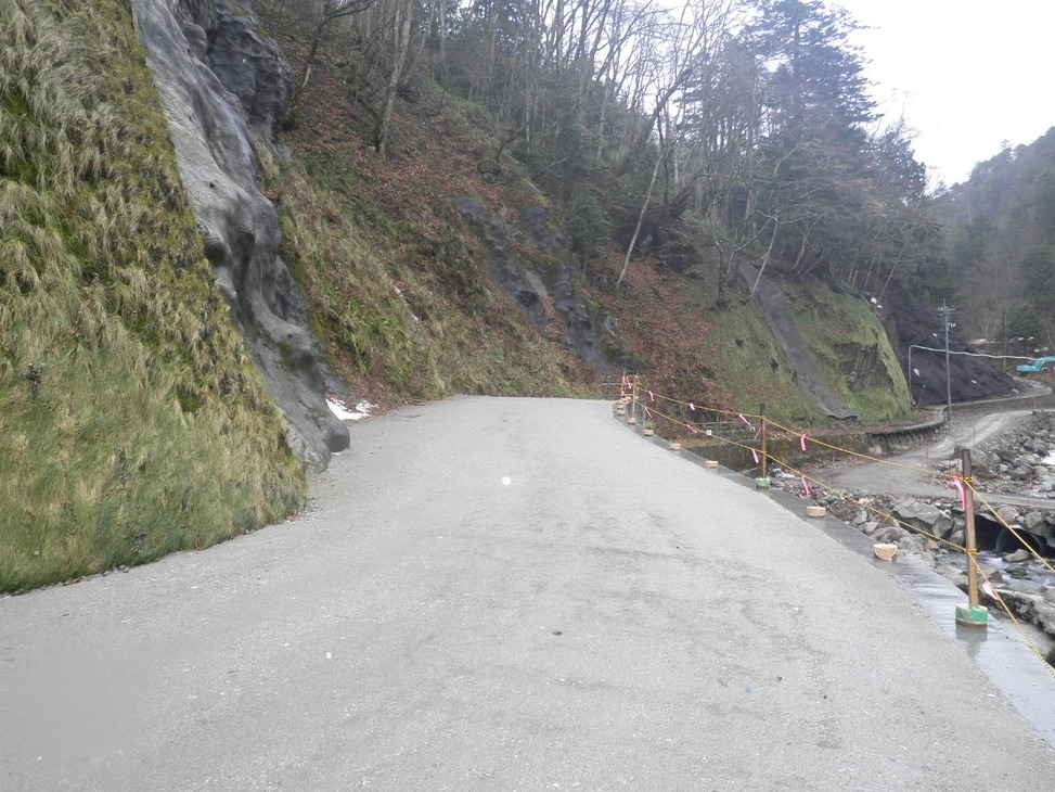 奥鬼怒工事用道路工事