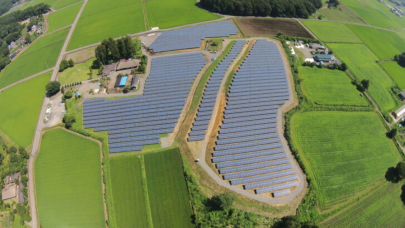 日光市内太陽光発電所2,418KW