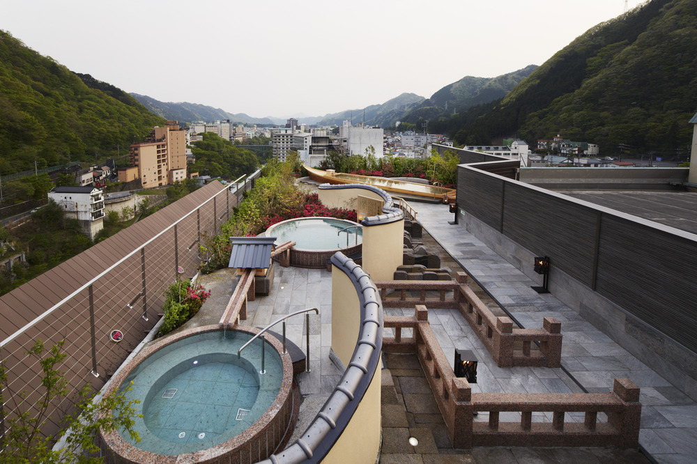 あさやホテル空中庭園露天風呂